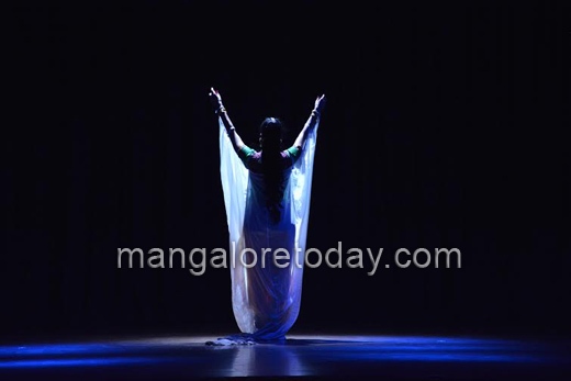 Barathanatyam